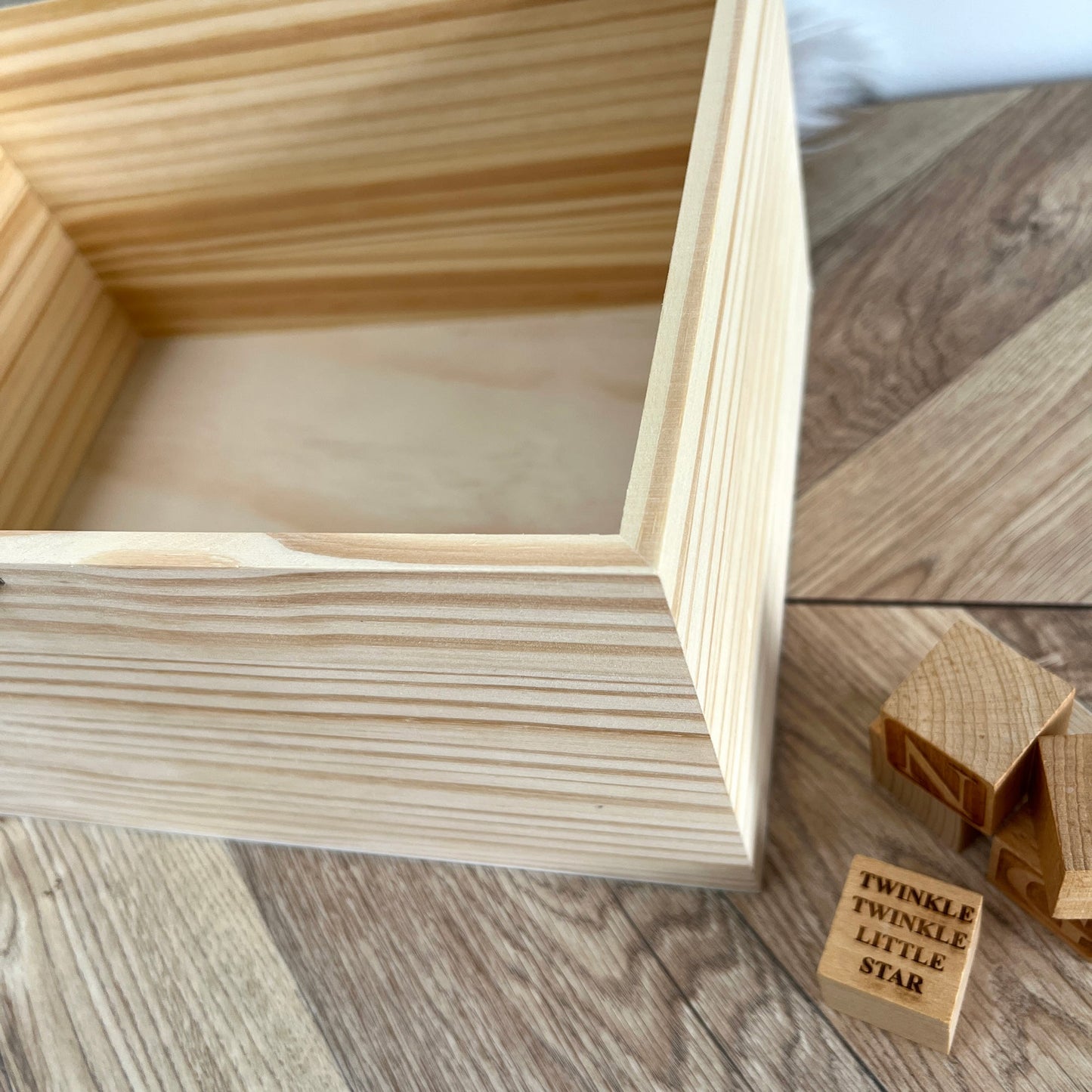 Personalised Twinkle Twinkle New Baby Keepsake Box - 4 Sizes