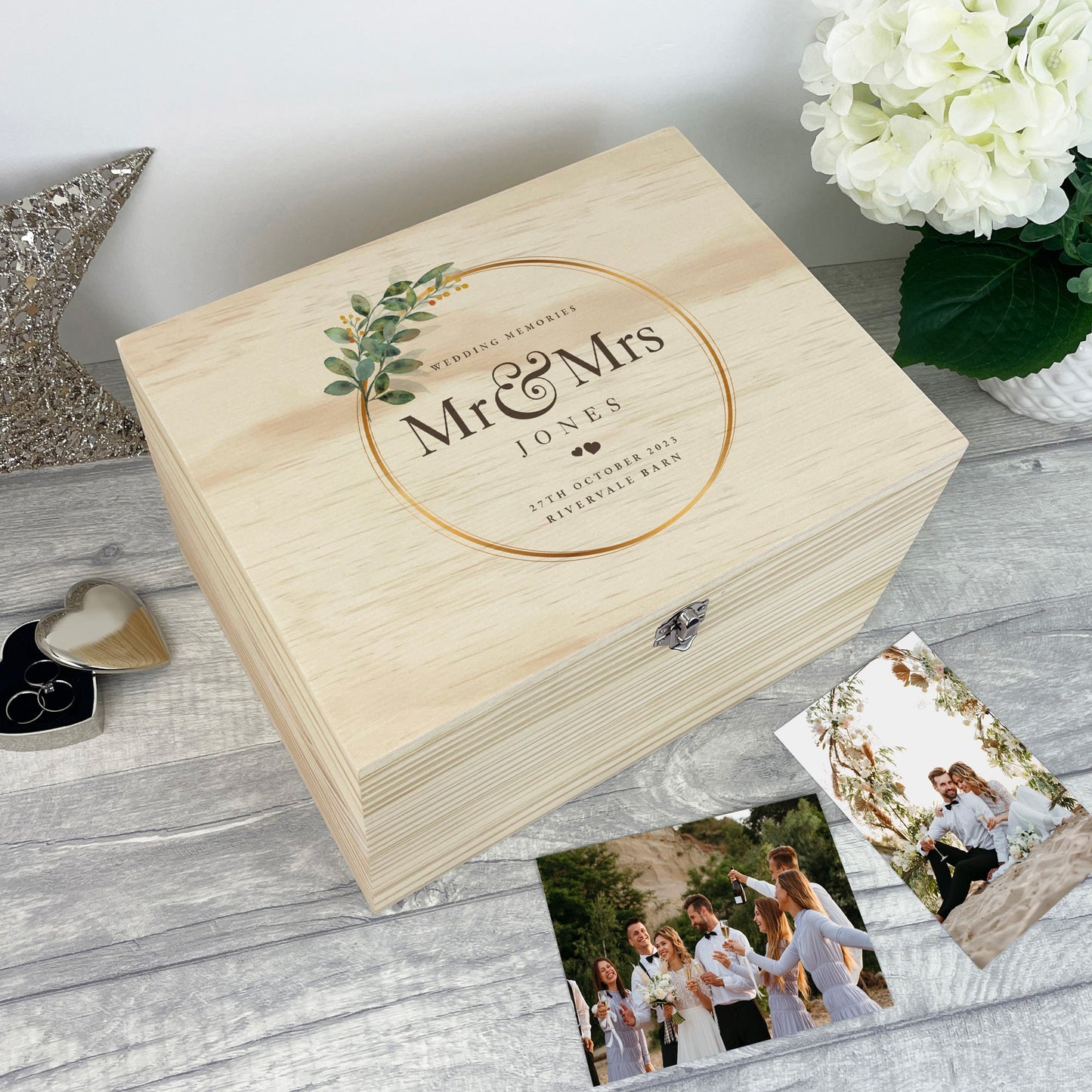 Personalised Wooden Wedding Wreath Keepsake Memory Box - 4 Sizes