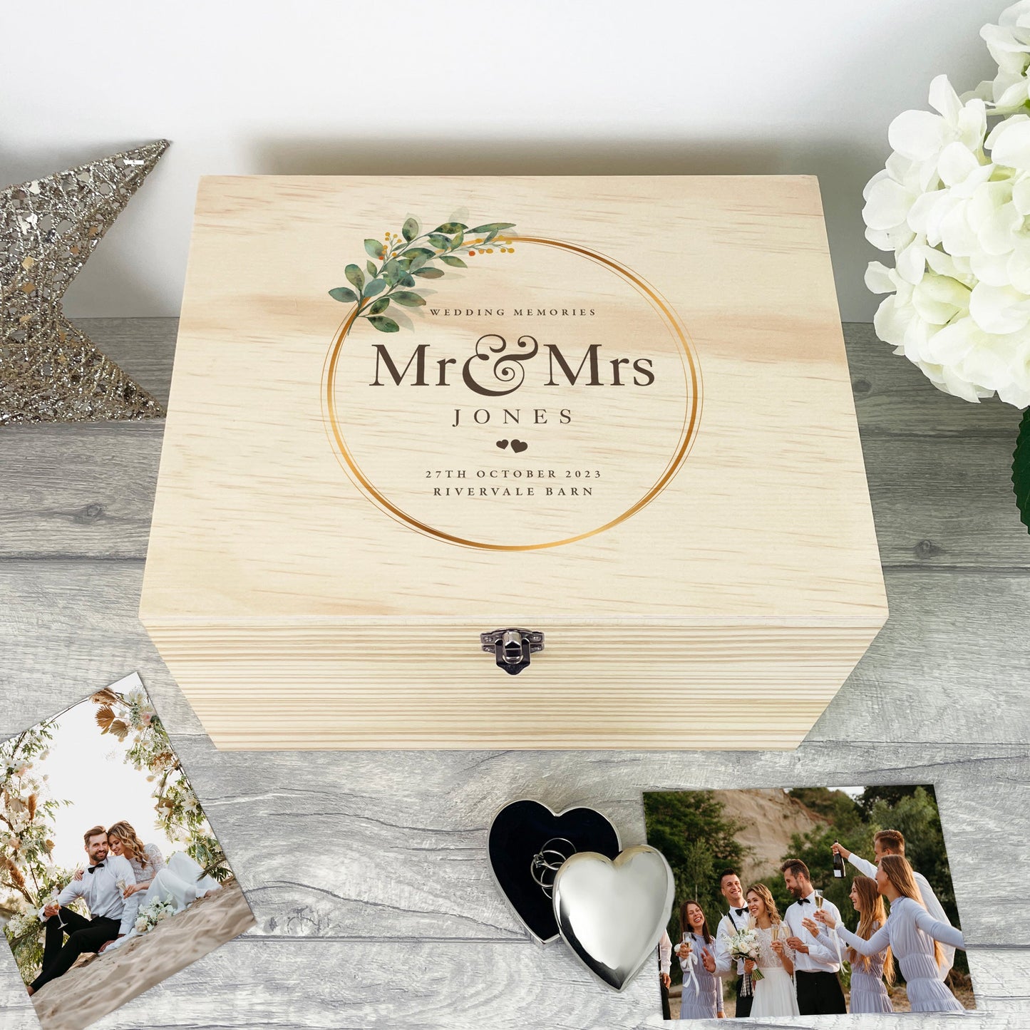 Personalised Wooden Wedding Wreath Keepsake Memory Box - 4 Sizes