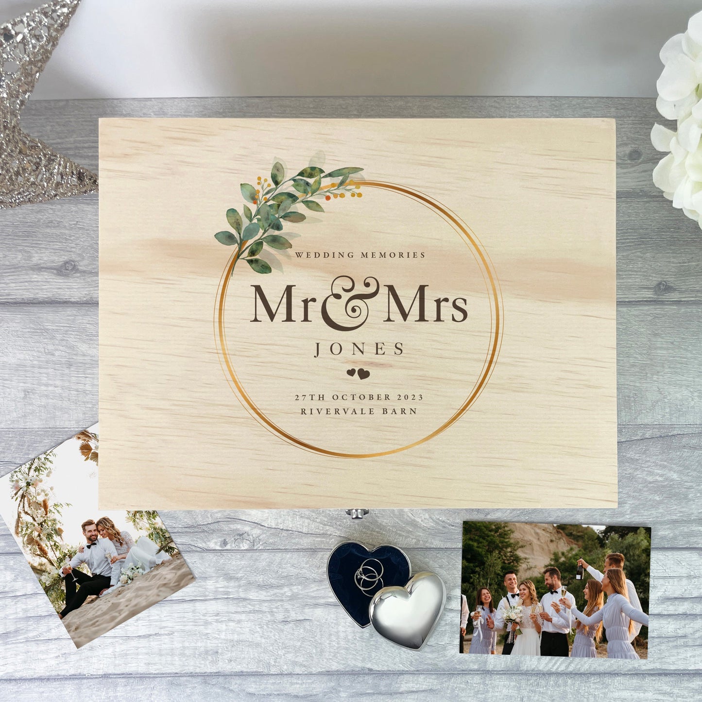 Personalised Wooden Wedding Wreath Keepsake Memory Box - 4 Sizes