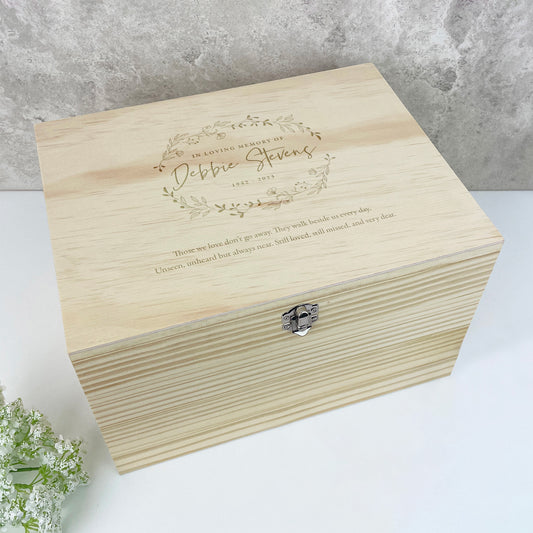 Personalised Pine Wooden Engraved Wreath Keepsake Memory Box - 4 Sizes
