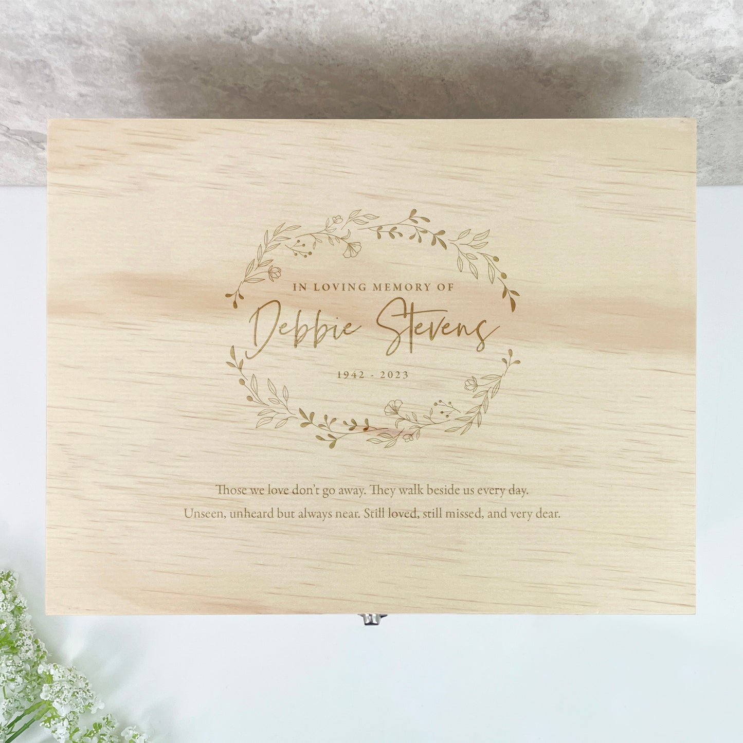 Personalised Pine Wooden Engraved Wreath Keepsake Memory Box - 4 Sizes